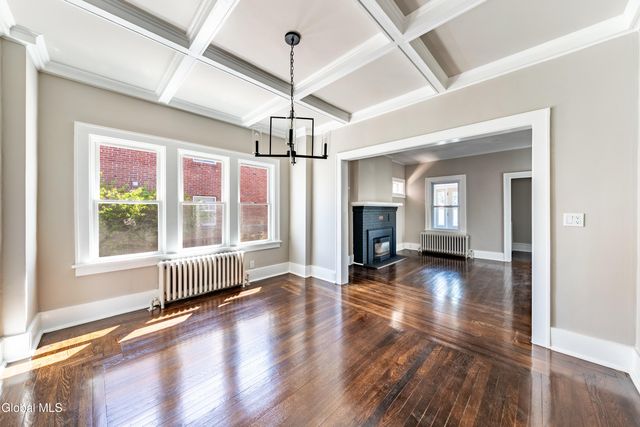 39 Taft Avenue, Albany, NY 12203