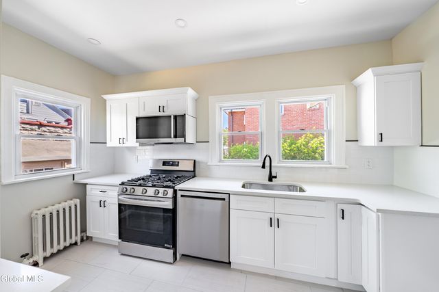 39 Taft Avenue, Albany, NY 12203