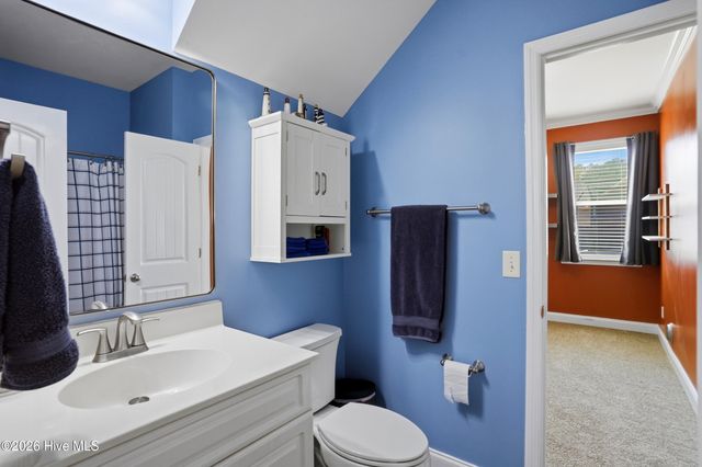 120 Schoolview Drive, Rocky Point, NC 28457