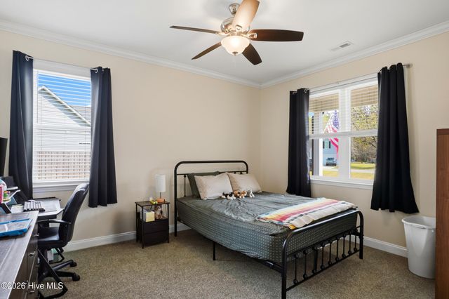 120 Schoolview Drive, Rocky Point, NC 28457