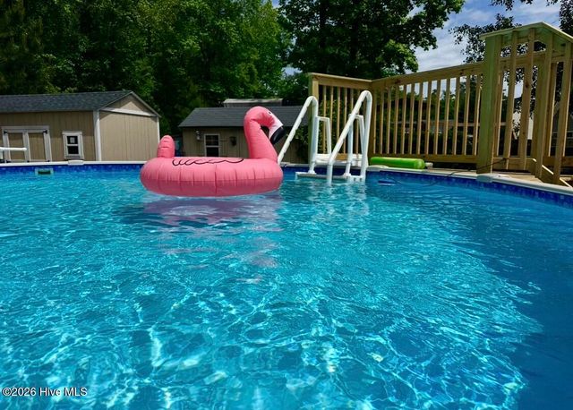 120 Schoolview Drive, Rocky Point, NC 28457