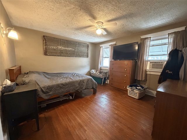 2423 CRANBERRY Street, Erie, PA 16502