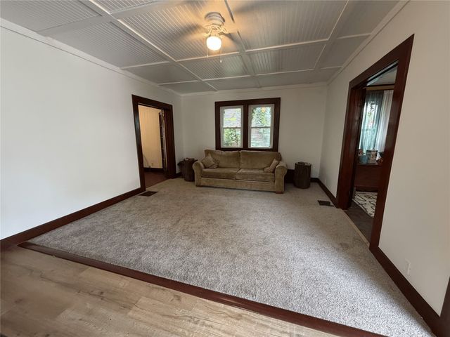 2423 CRANBERRY Street, Erie, PA 16502