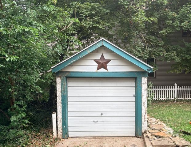 2423 CRANBERRY Street, Erie, PA 16502