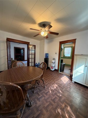 2423 CRANBERRY Street, Erie, PA 16502