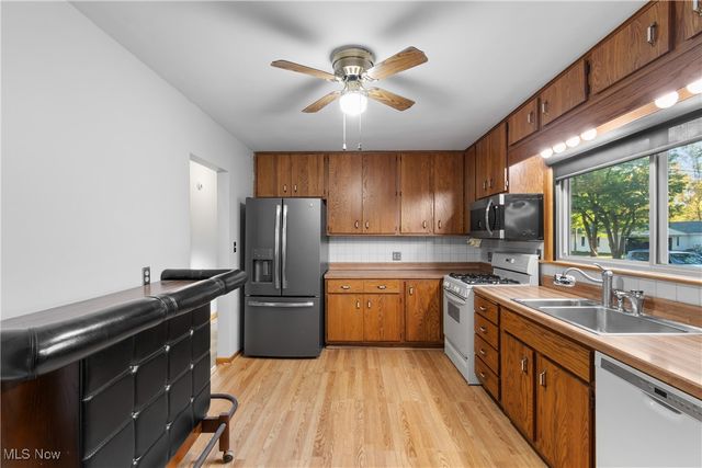 1985 Walton Road, Kent, OH 44240