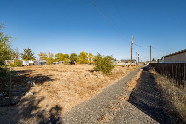 334 SE Warsaw Street, Redmond, OR 97756