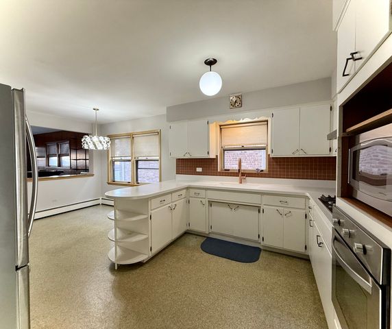 2631 N 74th Avenue 1, Elmwood Park, IL 60707