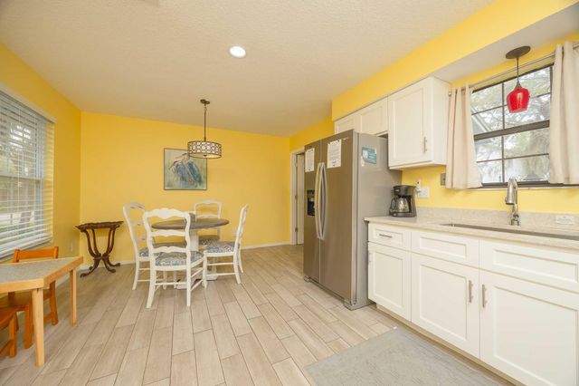 566 W Tropic Way, St Augustine, FL 32080