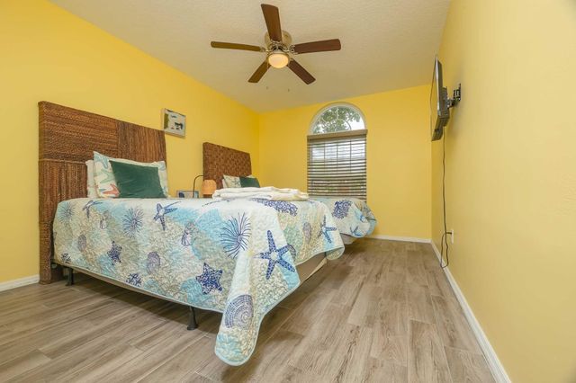 566 W Tropic Way, St Augustine, FL 32080