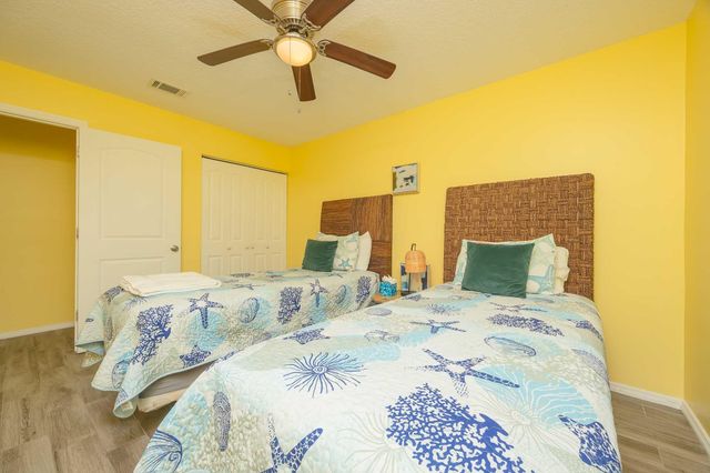 566 W Tropic Way, St Augustine, FL 32080