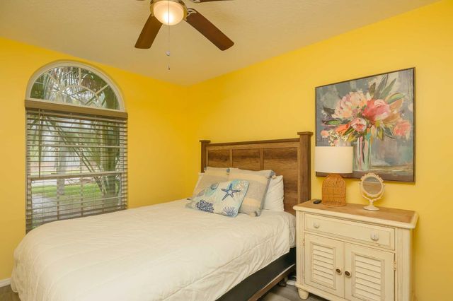 566 W Tropic Way, St Augustine, FL 32080