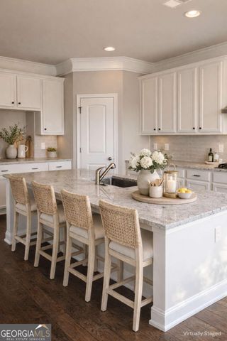 5181 Woodline View Circle, Auburn, GA 30011