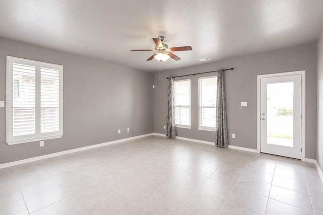 2507 Galley Ridge Drive, Texas City, TX 77568