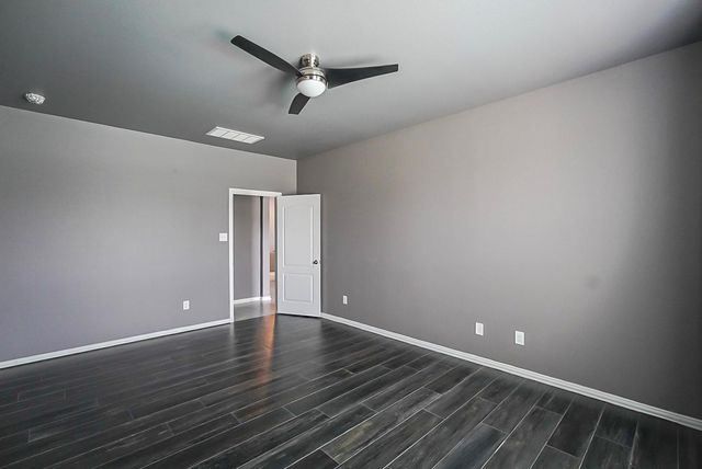 2507 Galley Ridge Drive, Texas City, TX 77568