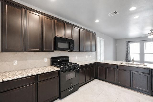 2507 Galley Ridge Drive, Texas City, TX 77568