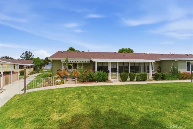 19203 Avenue Of The Oaks, C, Newhall, CA 91321