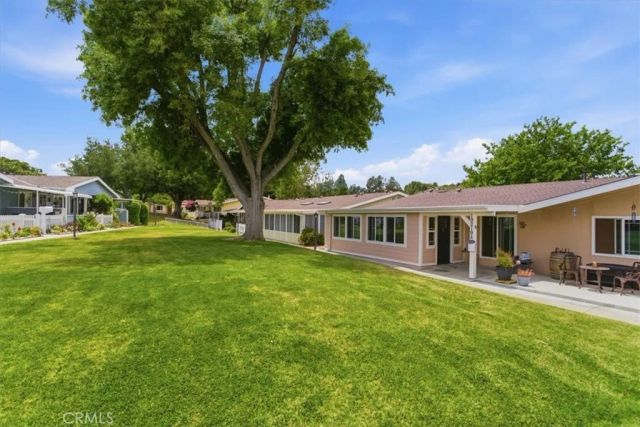 19203 Avenue Of The Oaks, C, Newhall, CA 91321