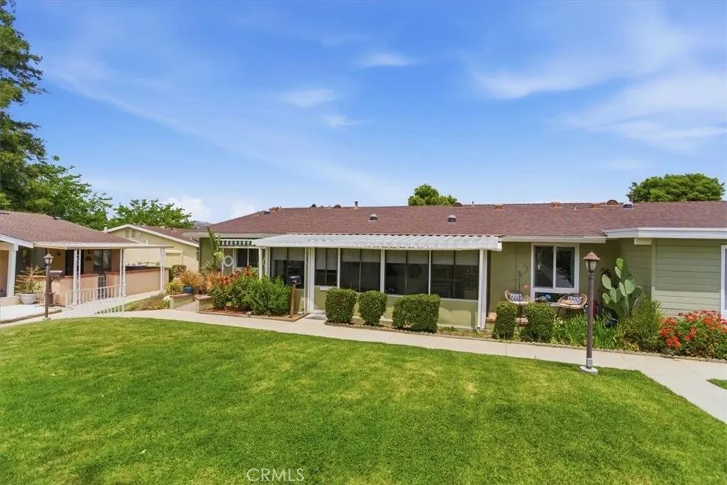 19203 Avenue Of The Oaks, C, Newhall, CA 91321