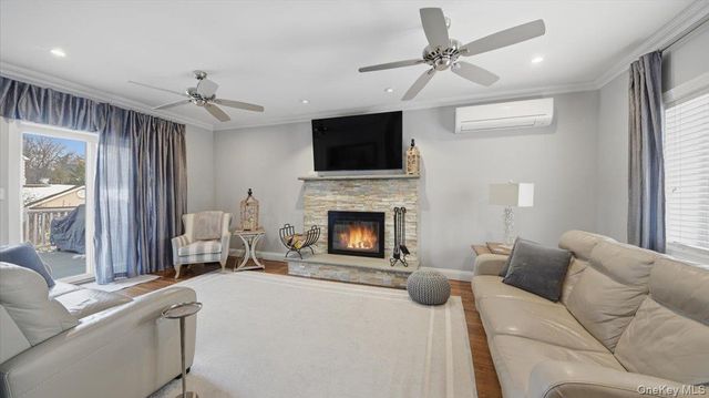 3343 Agar Place, Bronx, NY 10465