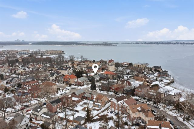 3343 Agar Place, Bronx, NY 10465