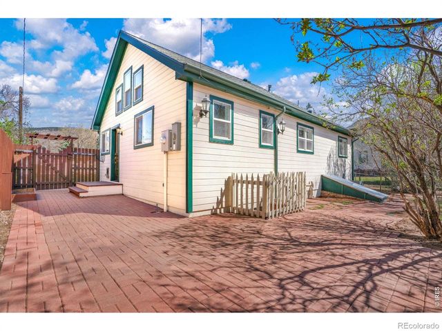 421 Stickney Avenue, Lyons, CO 80540