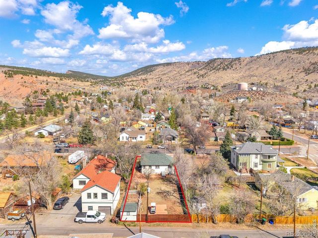 421 Stickney Avenue, Lyons, CO 80540