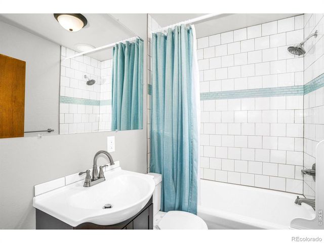 421 Stickney Avenue, Lyons, CO 80540