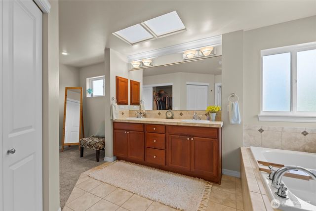4818 NE 1st Street, Renton, WA 98059