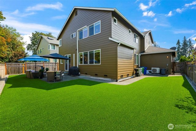 4818 NE 1st Street, Renton, WA 98059
