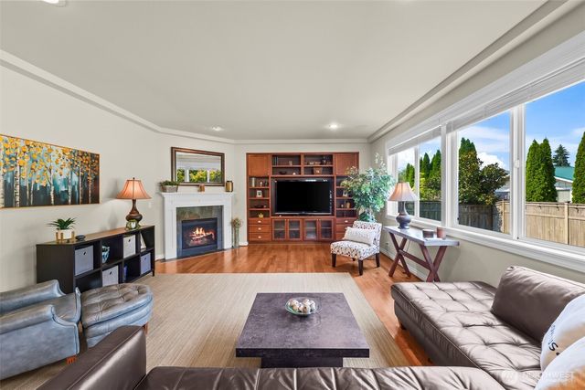 4818 NE 1st Street, Renton, WA 98059