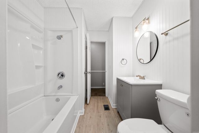 73 PERRALENA WAY, Hot Springs Village, AR 71909