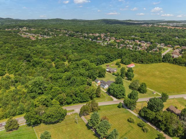 6074 Almaville Rd, Smyrna, TN 37167