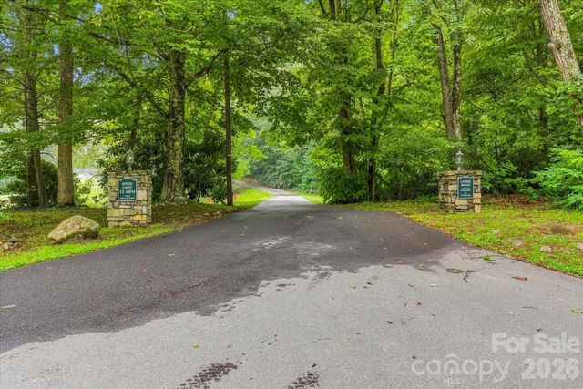 TBD Hemlock Circle 132, Black Mountain, NC 28711