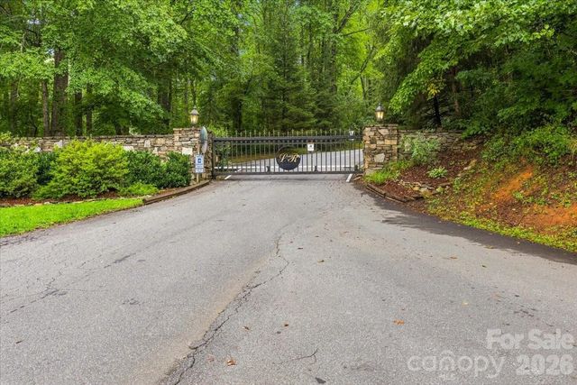 TBD Hemlock Circle 132, Black Mountain, NC 28711