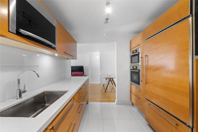 11 Island Avenue 610, Miami Beach, FL 33139