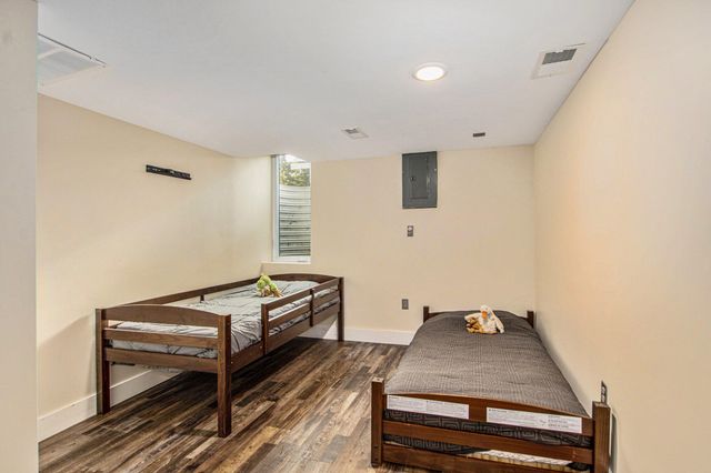 8482 Cottonwood Drive, Georgetown Twp, MI 49428