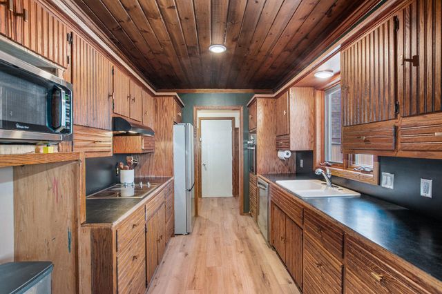 8482 Cottonwood Drive, Georgetown Twp, MI 49428