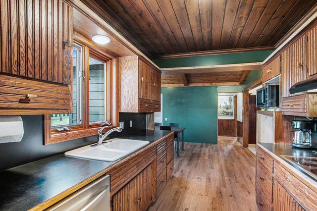 8482 Cottonwood Drive, Georgetown Twp, MI 49428