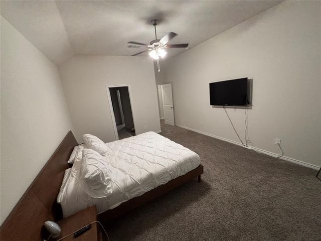 10512 Autumn Leaves Lane, Aubrey, TX 76227