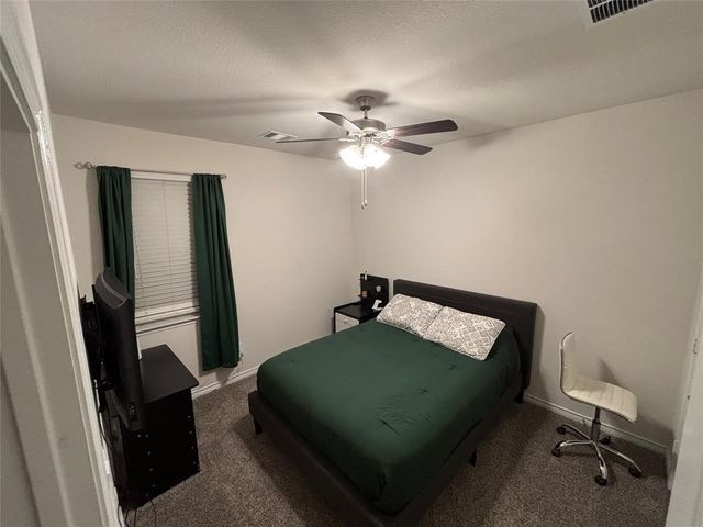 10512 Autumn Leaves Lane, Aubrey, TX 76227