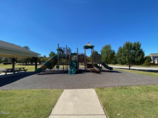 417 Panorama Park Place, Cary, NC 27519