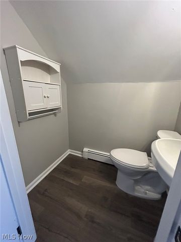 764 Irving Park Boulevard, Sheffield Lake, OH 44054