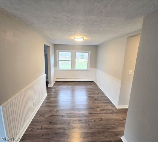 764 Irving Park Boulevard, Sheffield Lake, OH 44054