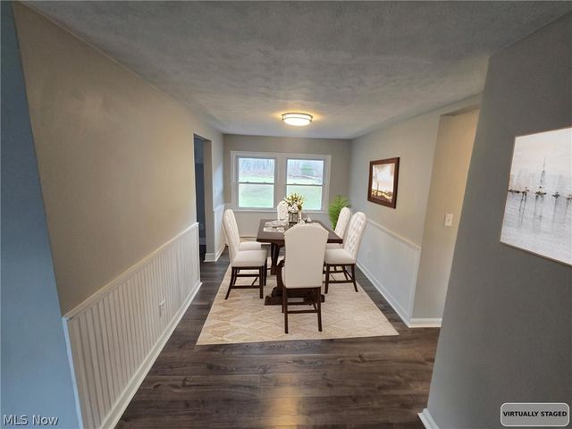 764 Irving Park Boulevard, Sheffield Lake, OH 44054