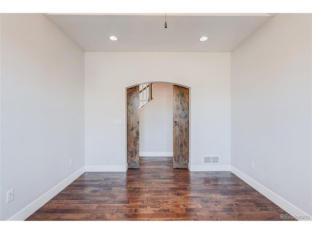 817 Shade Tree Dr, Windsor, CO 80550