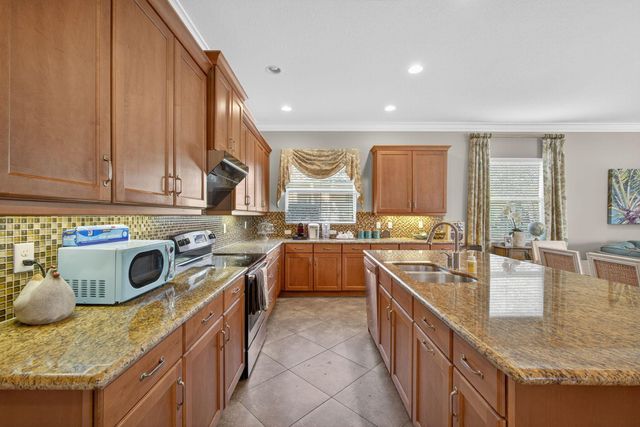 2904 Payson Way, Wellington, FL 33414