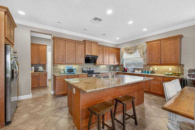 2904 Payson Way, Wellington, FL 33414