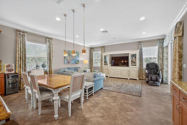 2904 Payson Way, Wellington, FL 33414