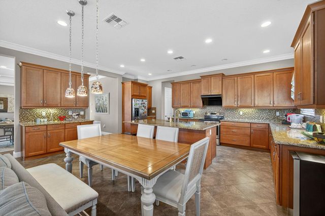 2904 Payson Way, Wellington, FL 33414